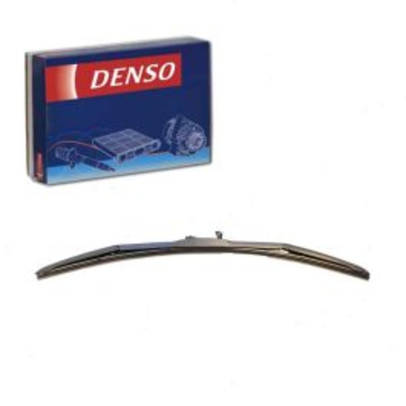 DENSO Front Right 21" Wiper Blade for 2012-2017 Nissan NV2500
