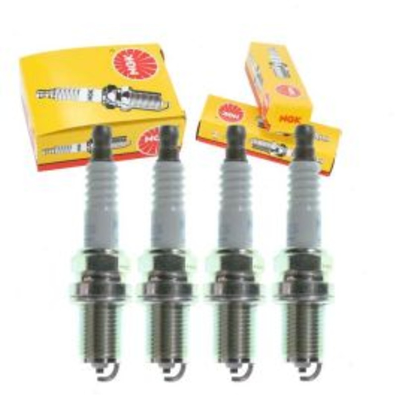 4 pc NGK Standard Spark Plugs for 2000-2004 Kia Spectra 1.8L L4