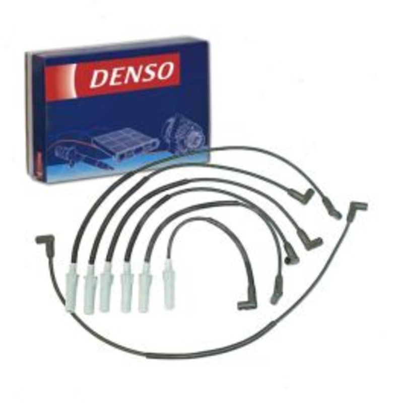 Denso 671-6130 Spark Plug Wire Set