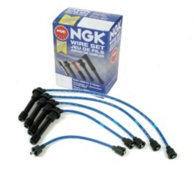 NGK Spark Plug Wire Set for 1998 Chevrolet Tracker 1.6L L4