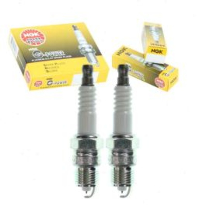 2 pc NGK G-Power 3547 UR5GP Spark Plugs
