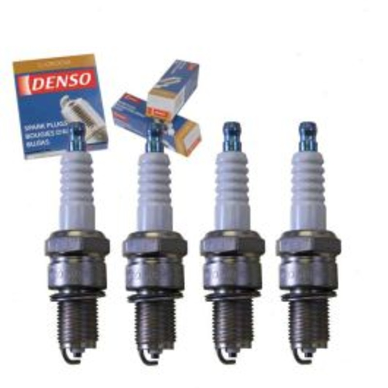 4 pc DENSO Standard U-Groove Spark Plugs for 1967 Nissan 2000 2.0L L4