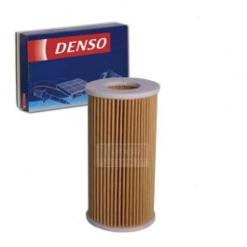 DENSO Engine Oil Filter for 2006-2014 Volkswagen Passat 2.0L 2.5L L4 L5