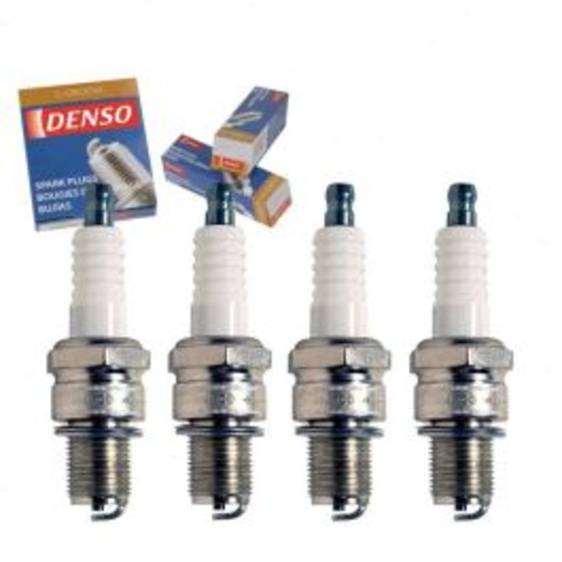 4 pc DENSO Standard U-Groove Spark Plugs for 1971-1972 Volkswagen 411 1.7L H4