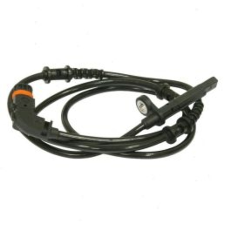 Hitachi Front Right ABS Wheel Speed Sensor for 2017 Mercedes-Benz GLS550 4.7L V8