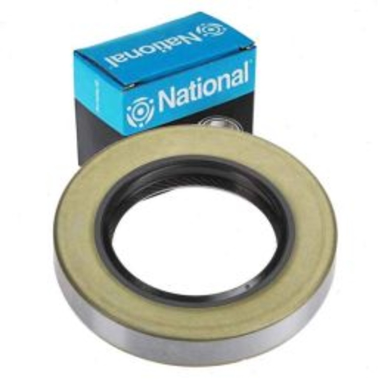 National Rear Outer Differential Pinion Seal for 1977-1978 BMW 630CSi